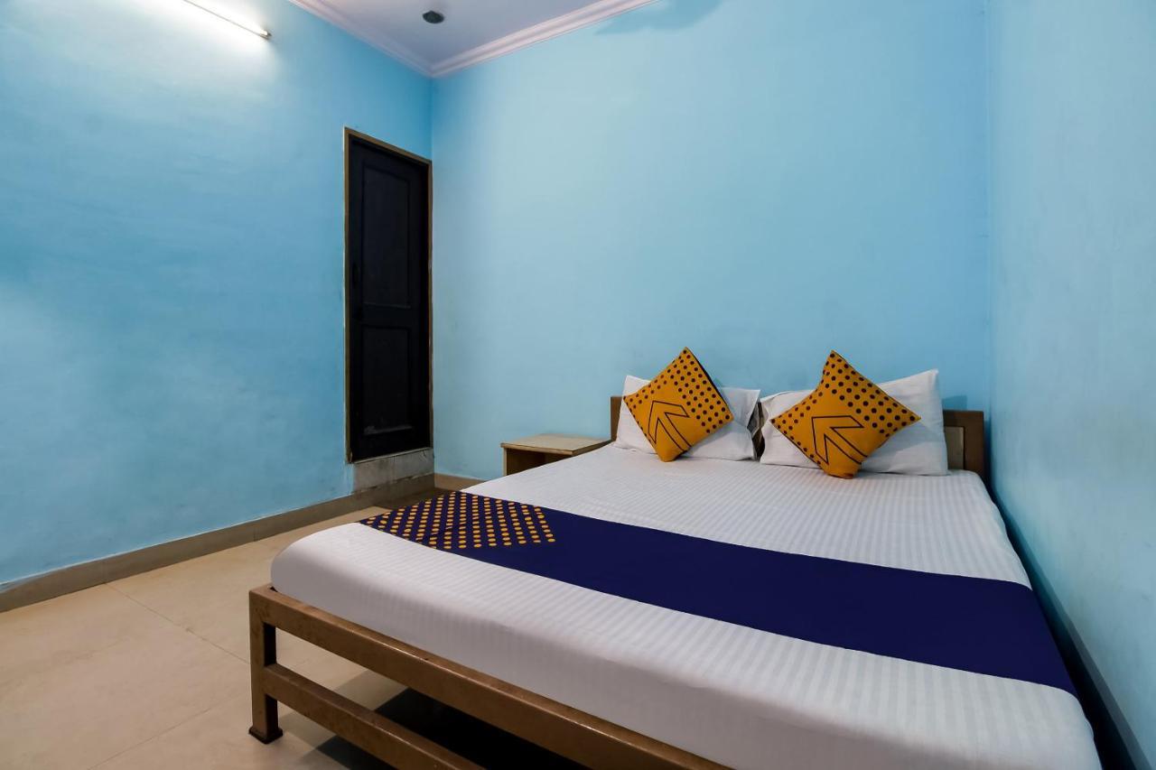 Spot On 40972 Hotel Gurubaksh Rampur  Exterior photo